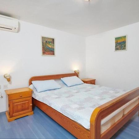 Apartments Davorka Баньоле Екстер'єр фото