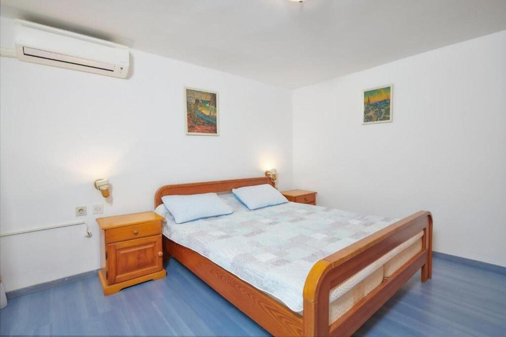 Apartments Davorka Баньоле Екстер'єр фото